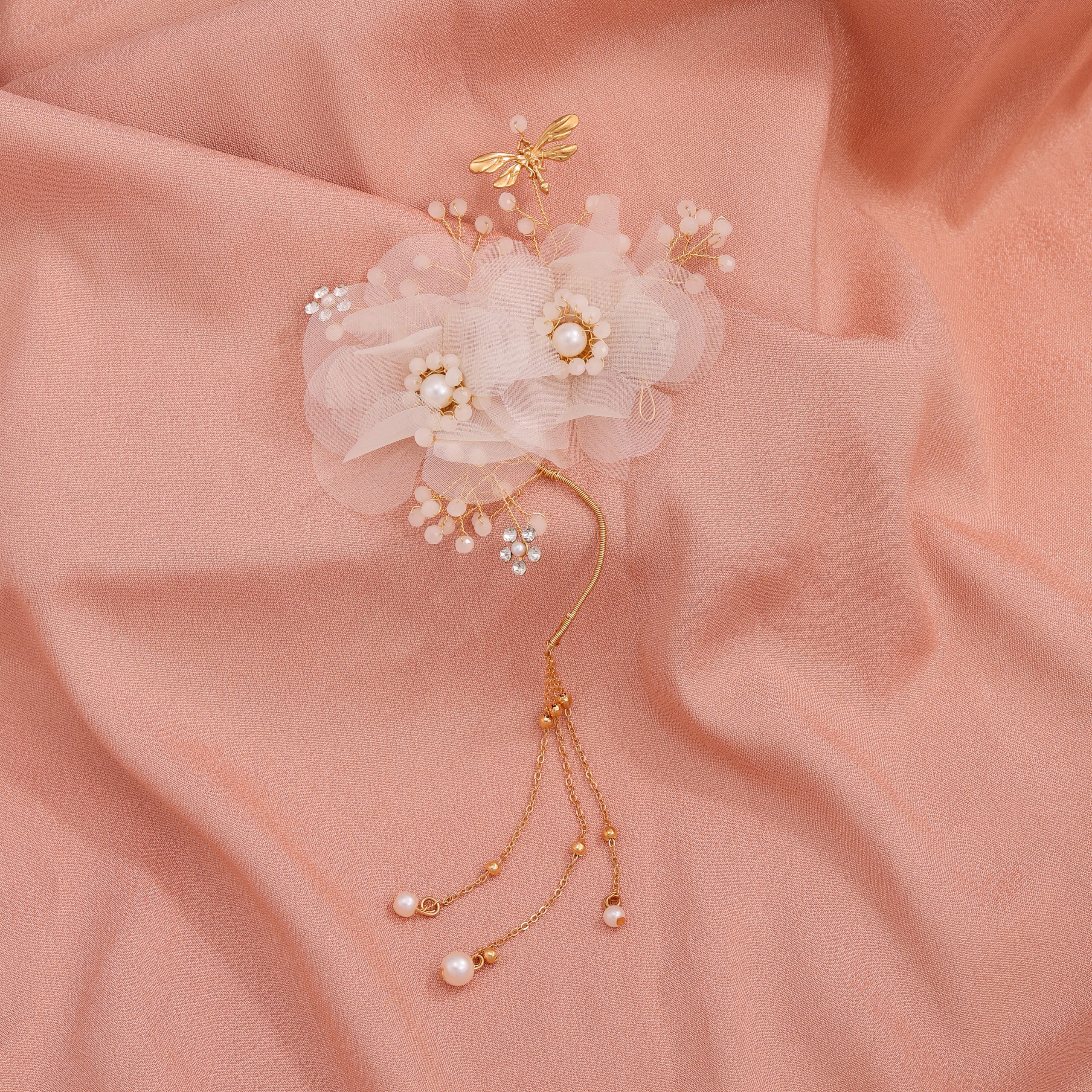 White Flower Pearl Elf Ear Cuff - Image 3
